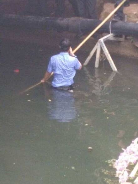 河里漂女尸？为了流量啥都能编