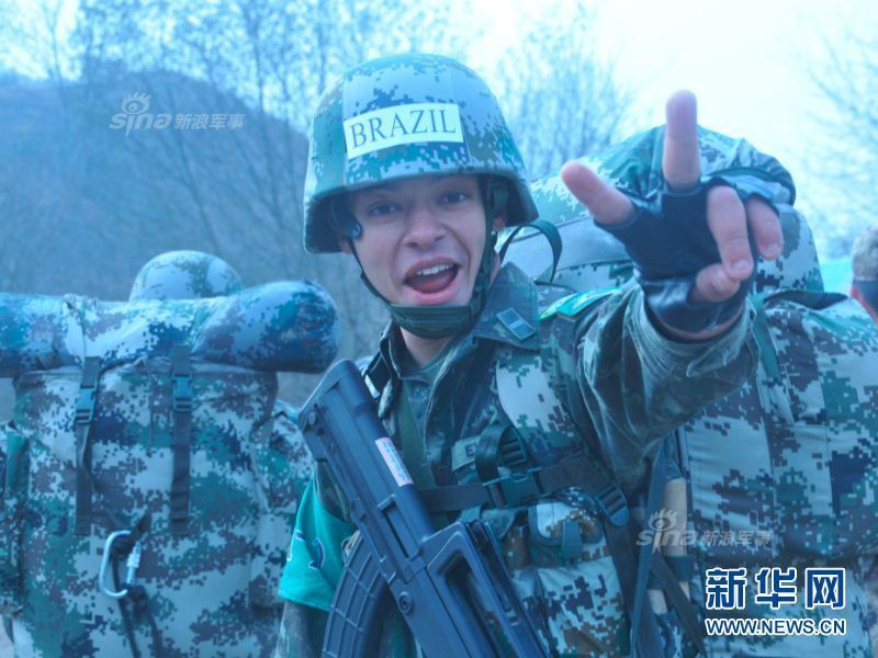 解放军破晓出击现场震撼画面揭秘