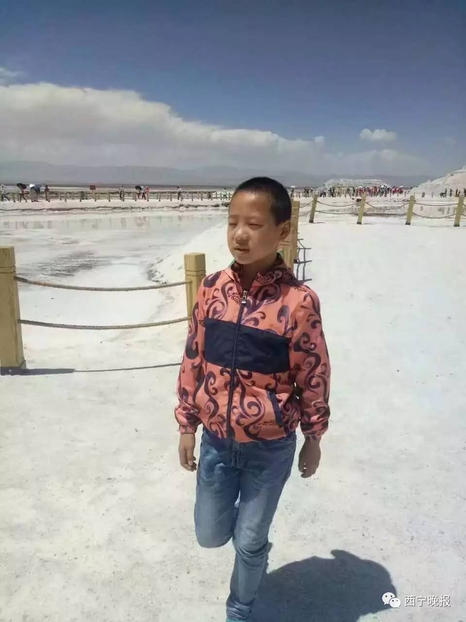 甘肃临夏失踪三姐弟大哥发声，寻找亲人任务重重，呼吁社会各界关注协助寻找行动。