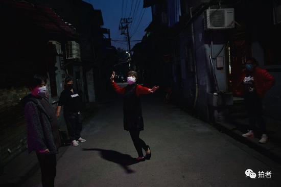 加沙居民每晚道别的希望与未来，醒不来的恐惧与变化的力量