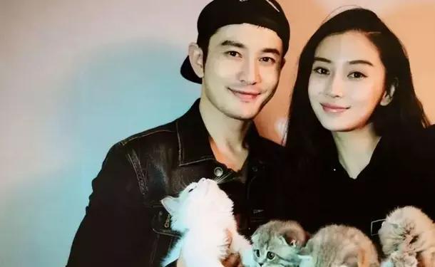 叶珂评价伍佰歌曲背后的故事，揭示音乐中的猥琐元素🎶