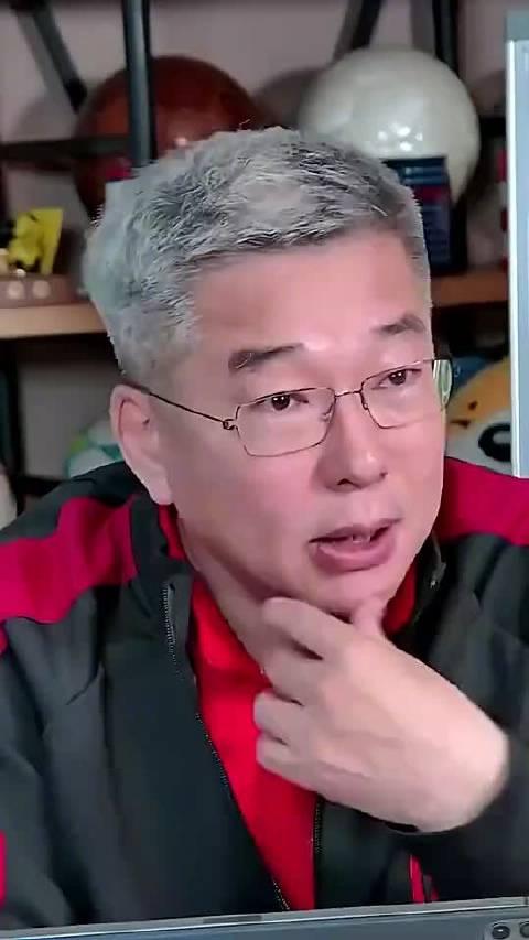 刘建宏盛赞拜合拉木，智慧展现赛场风采