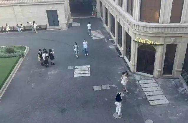 揭秘网红打卡上海三甲医院科技新宠的魅力瞬间