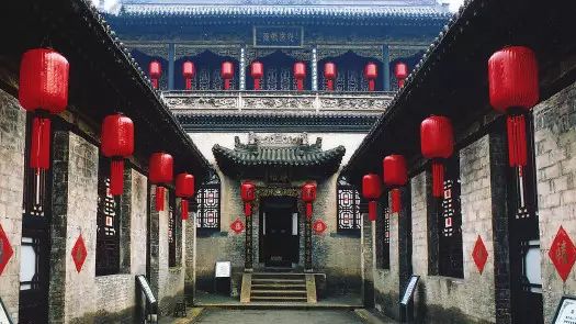 文旅局干部大闹酒店背后的权力与探索之旅，借权耍横的真相揭秘