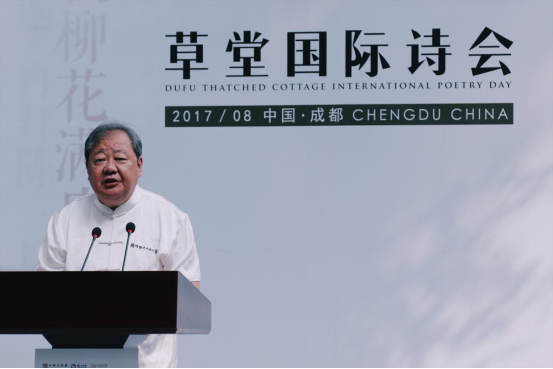 作协主席成长之路，从酒后闹事到励志典范，学习带来的自信与成就感之路
