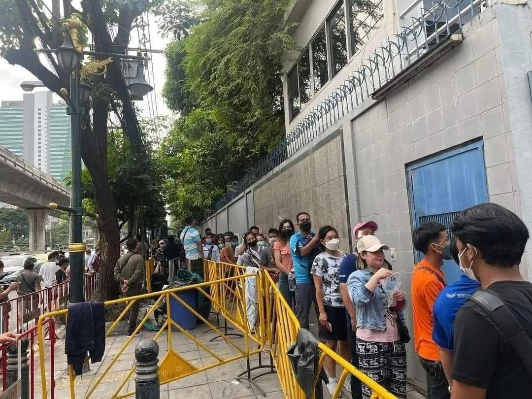 建议，泰网民对征收拥堵费计划的反馈分析与我的观点探讨。