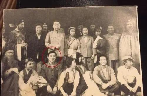 游本昌荣获中国文联终身成就奖，与自然共舞，探寻内心平和之旅