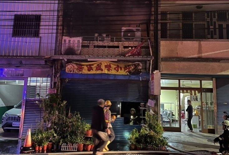 安徽淮南超市火灾致5死，小巷深处的火灾背后的故事