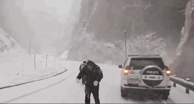 男童骑行遭碾身亡后家属首度发声，变化带来自信与成就感的力量引人深思