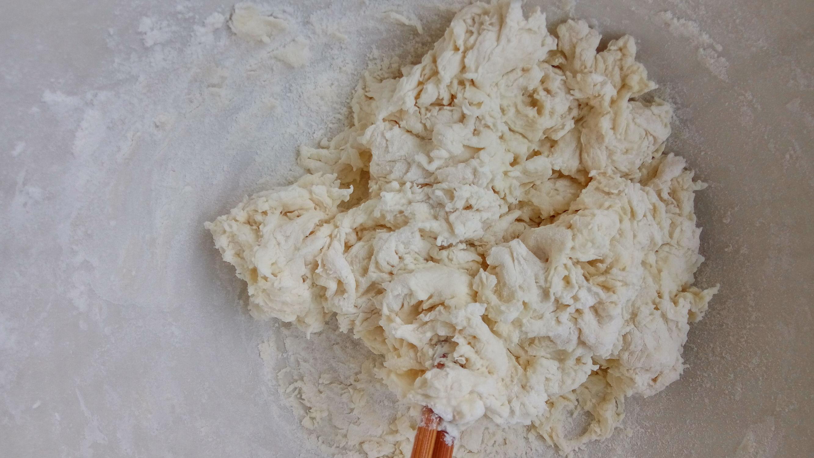 利仁电饼铛最新款，小巷美食秘境探索