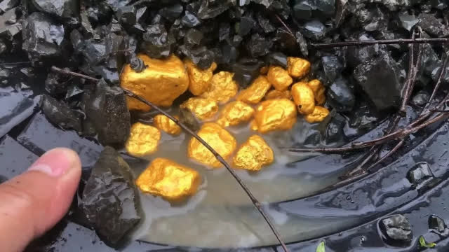 吕梁新闻网揭秘小巷深处的独特风味，美食宝藏大发现