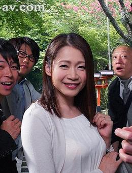 友田真希最新探索之旅，自然美景中的心灵寻觅与平和之旅