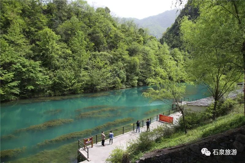 石泉最新房价与探索自然美景，追寻内心平和静谧之旅