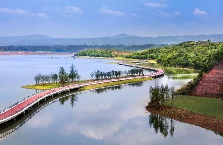 天府麓湾，探寻自然美景之旅，寻找内心的平和宁静