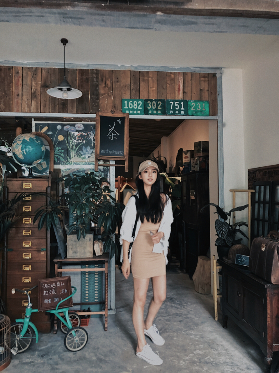 探索小巷秘密宝藏，52最新网址特色小店之旅