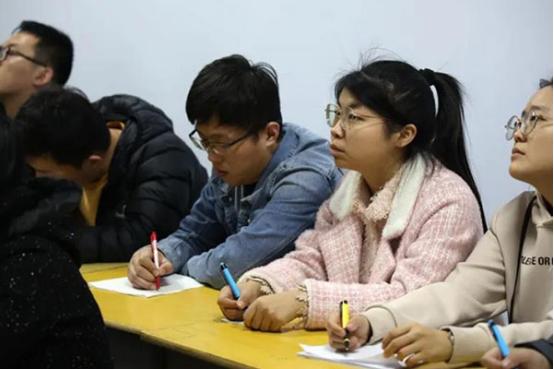 教师绩效工资最新标准深度解析与观点阐述