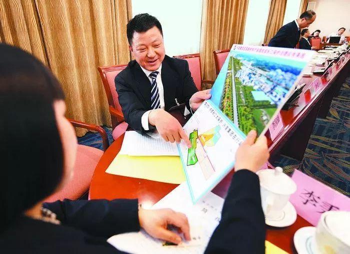 时代印记与青春记忆，最新QQ分组展现青春风采